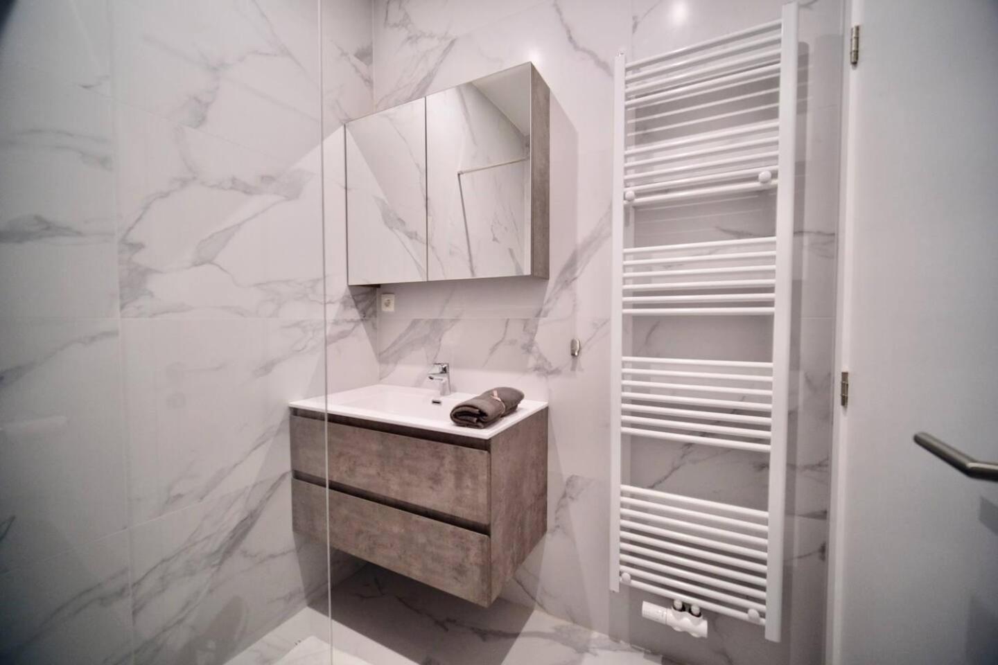 Smart Appart - Brussels North Bed & Breakfast Ngoại thất bức ảnh